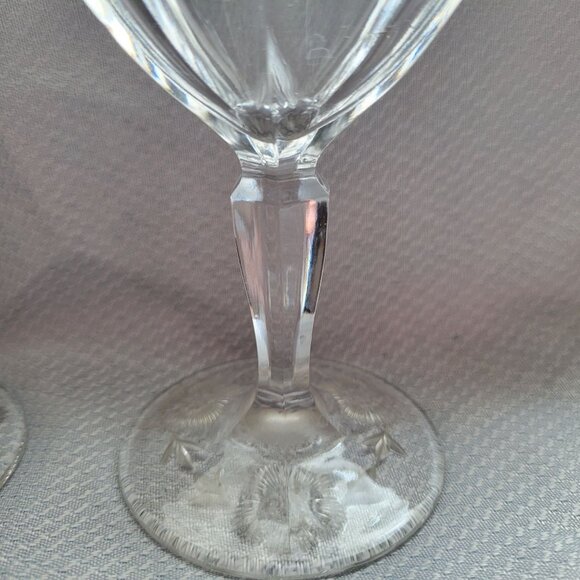 Vintage Clear Crystal Floral Embossed Wine Glass Set Of 2 - Picture 5 of 6